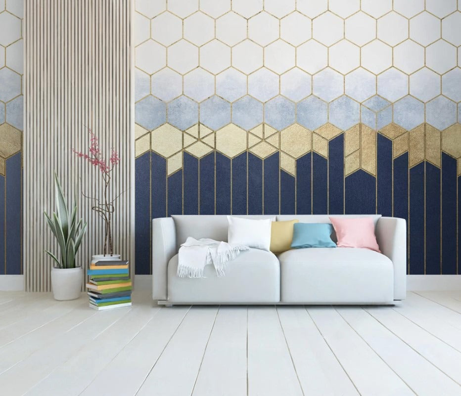 Abstrakte Wandtapete mit geometrischen Formen und Goldakzenten „Goldene Waben“