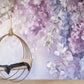 Zarte Fototapete mit Fliederzweig, florales Motiv für die Wand „Blühender Flieder“