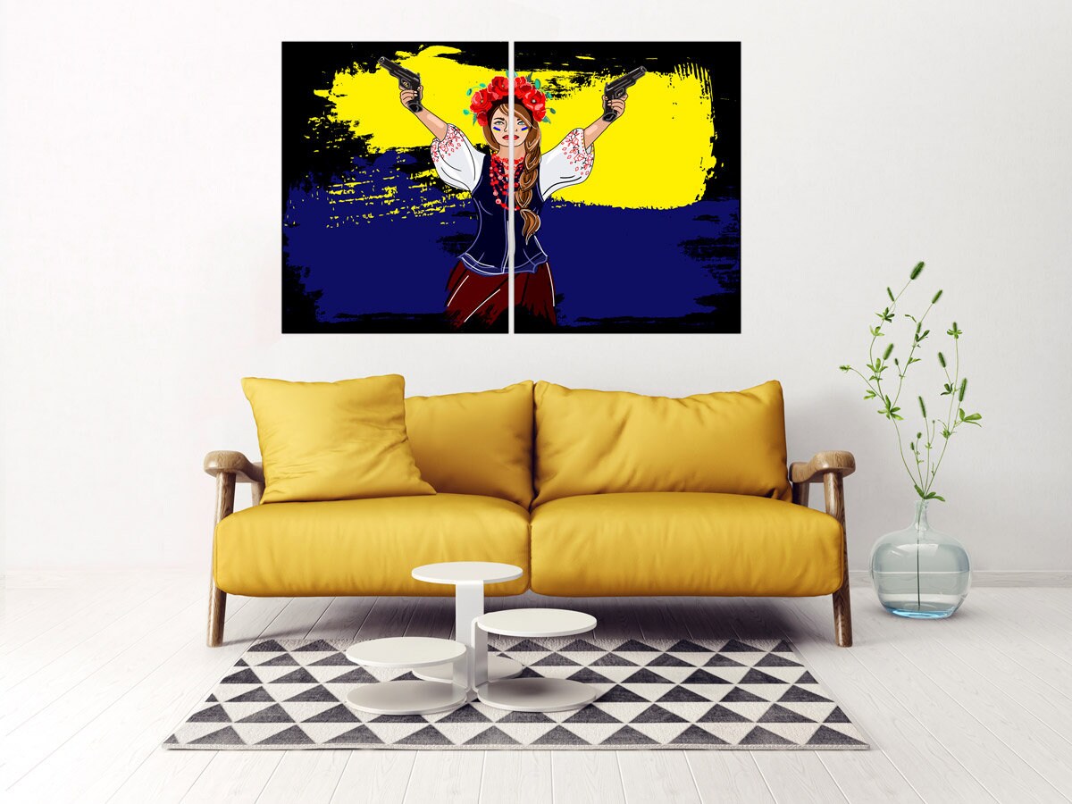 Ukrainisches Gemälde Leinwand Ukrainisches Mädchen Druck Blau und Gelb Galerie Wandkunst Patriotisches Dekor Geschenk, Ukrainische Verkäufer, Ukrainische Kunst kaufen